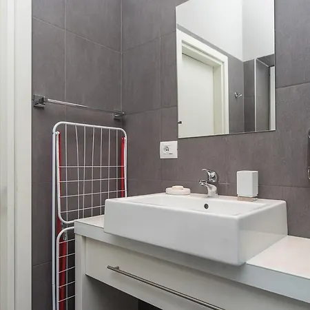 Goodrest On Deribasovskaya Apartment Odesa Exterior photo