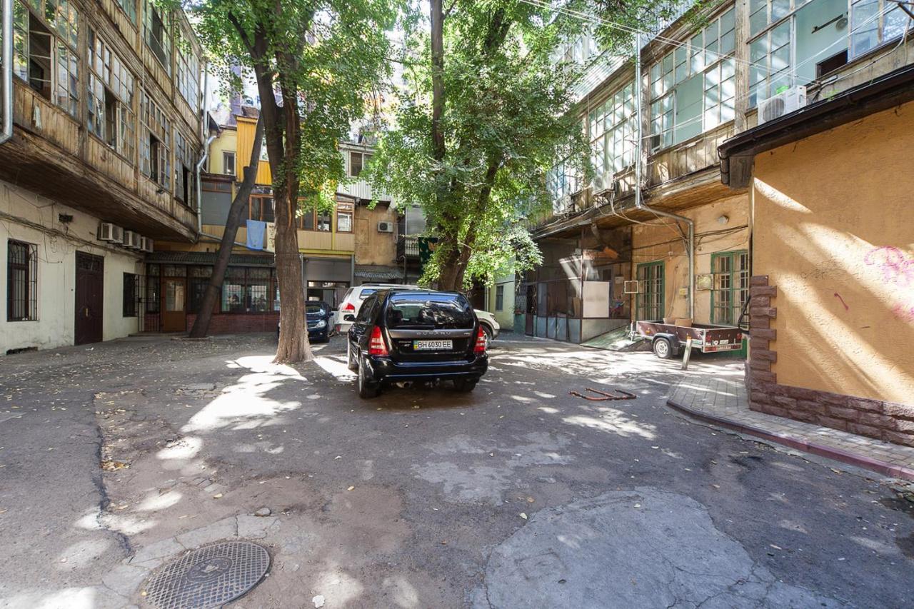 Goodrest On Deribasovskaya Апартаменти *