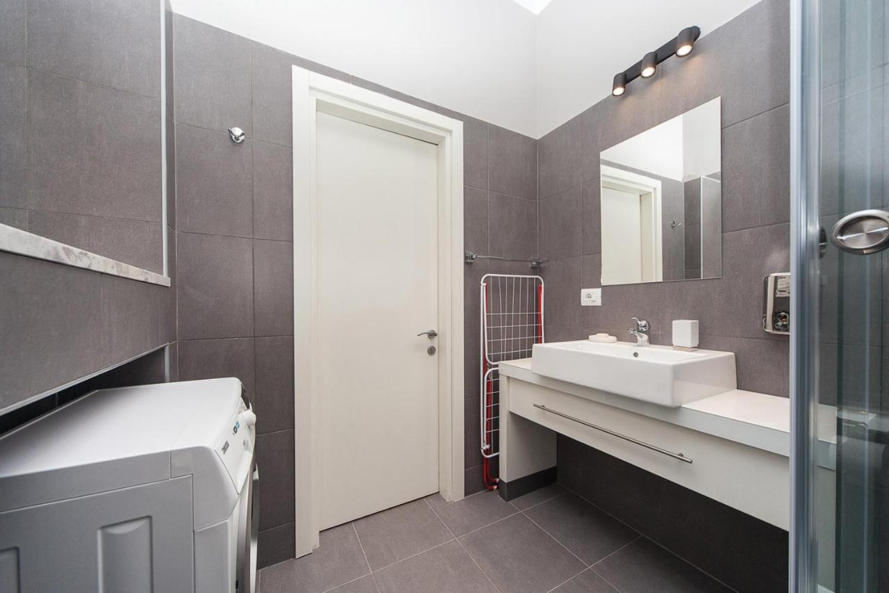 Goodrest On Deribasovskaya Apartment Odesa